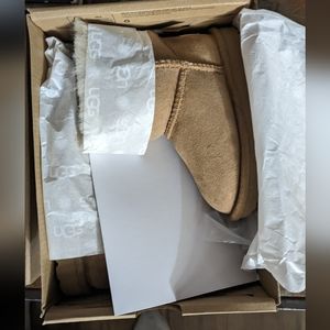 Mini Baylie Bow kids UGGs children